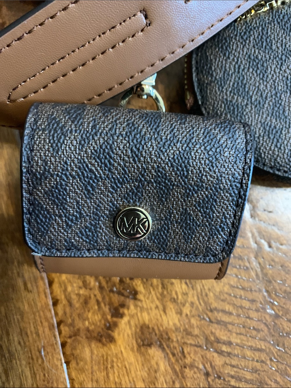 Michael Kors Brown Logo Crossbody with Round Coin Pouch & Card Case - Picture 6 of 12